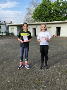 2022_04 Sportabzeichenverleihung Sportplatz 6 - 1