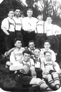 1930_Handballer_TVS_05